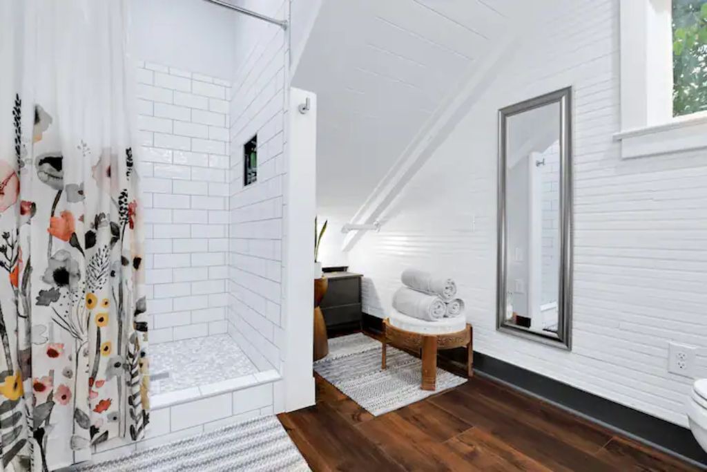 Photo of Bathroom in Southtown