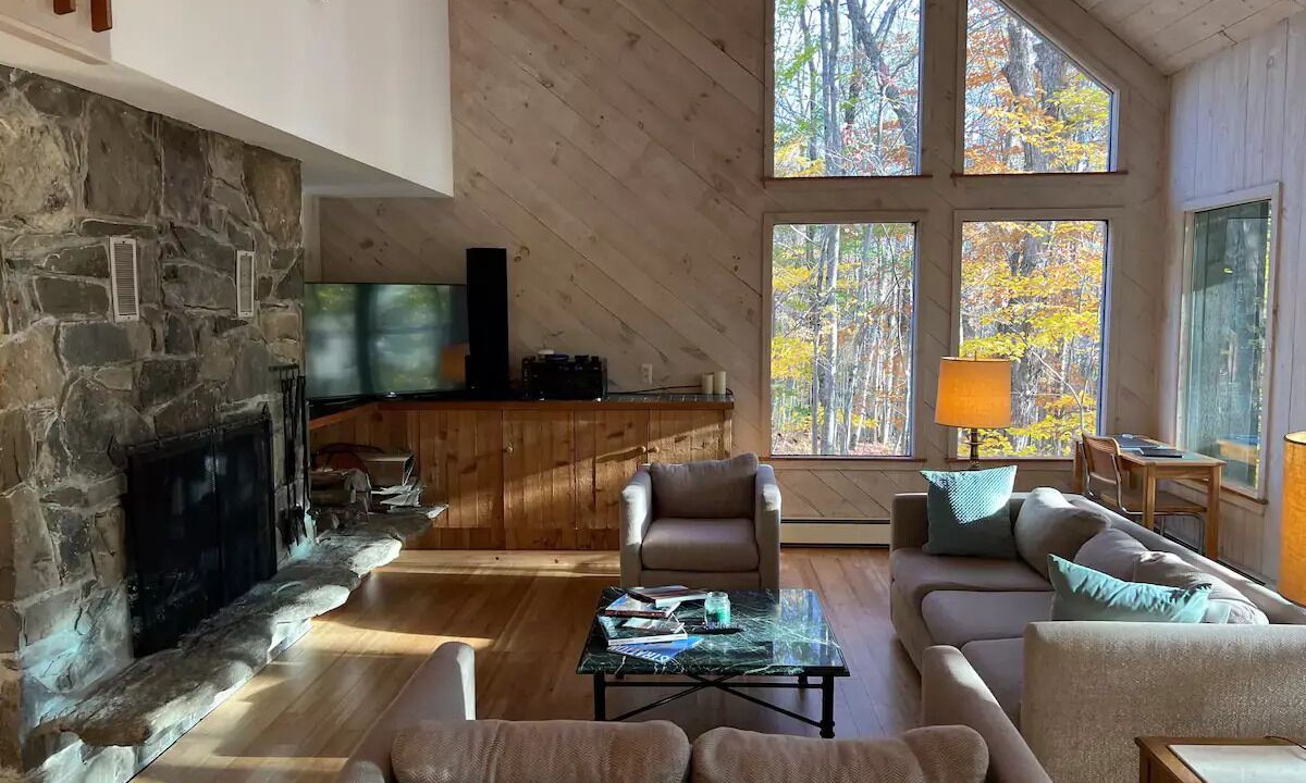 Photo of Livingroom in Stratton Mountain