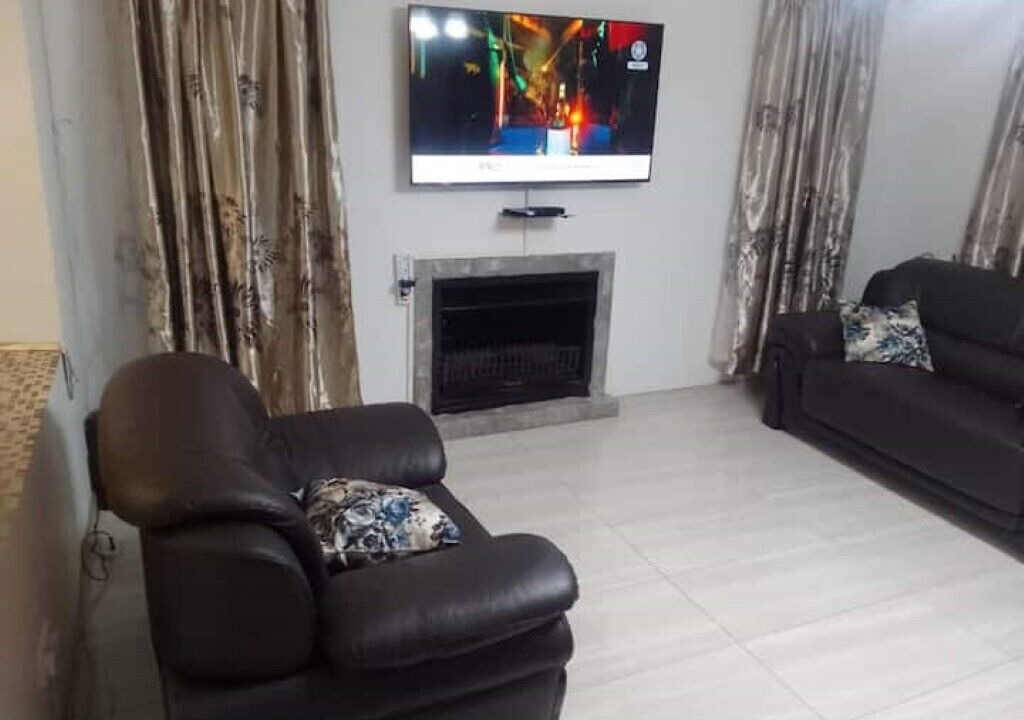 Photo of Livingroom in Harare