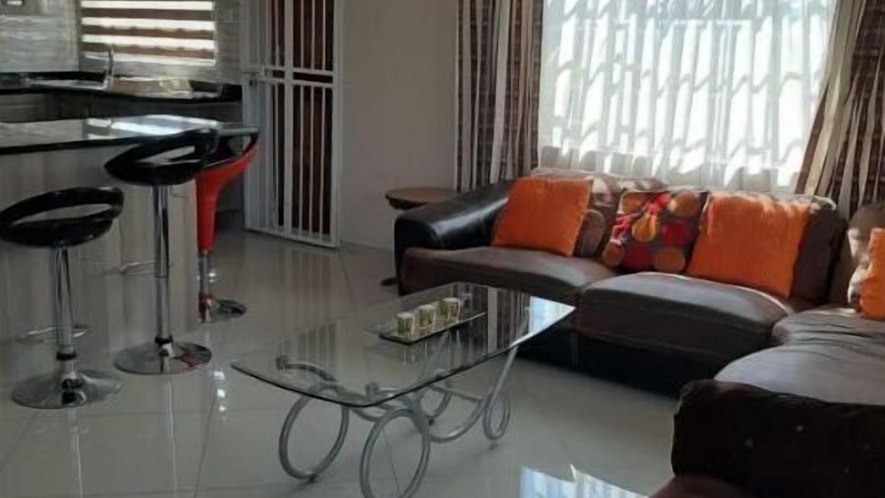 Photo of Livingroom in Harare