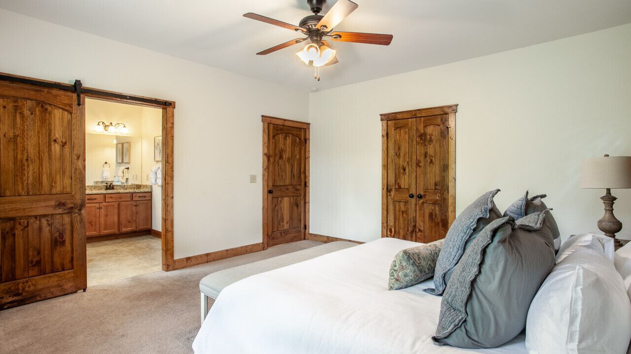 Photo of Bedroom in Townsend