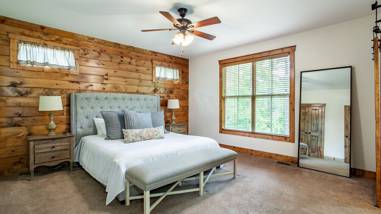 Photo of Bedroom in Townsend