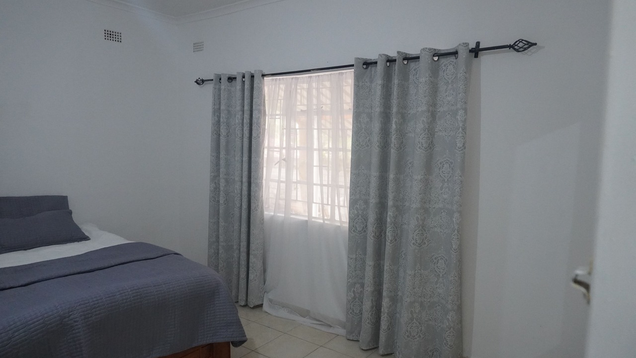 Photo of Bedroom in Greendale