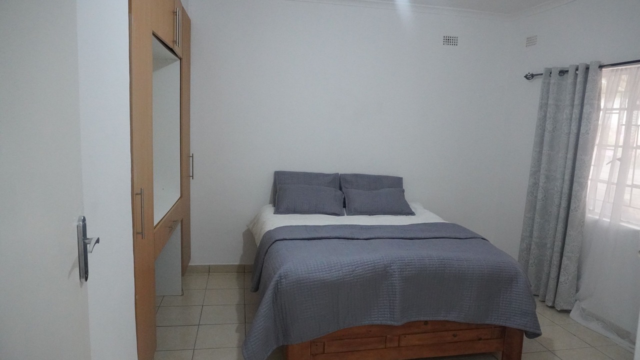 Photo of Bedroom in Greendale