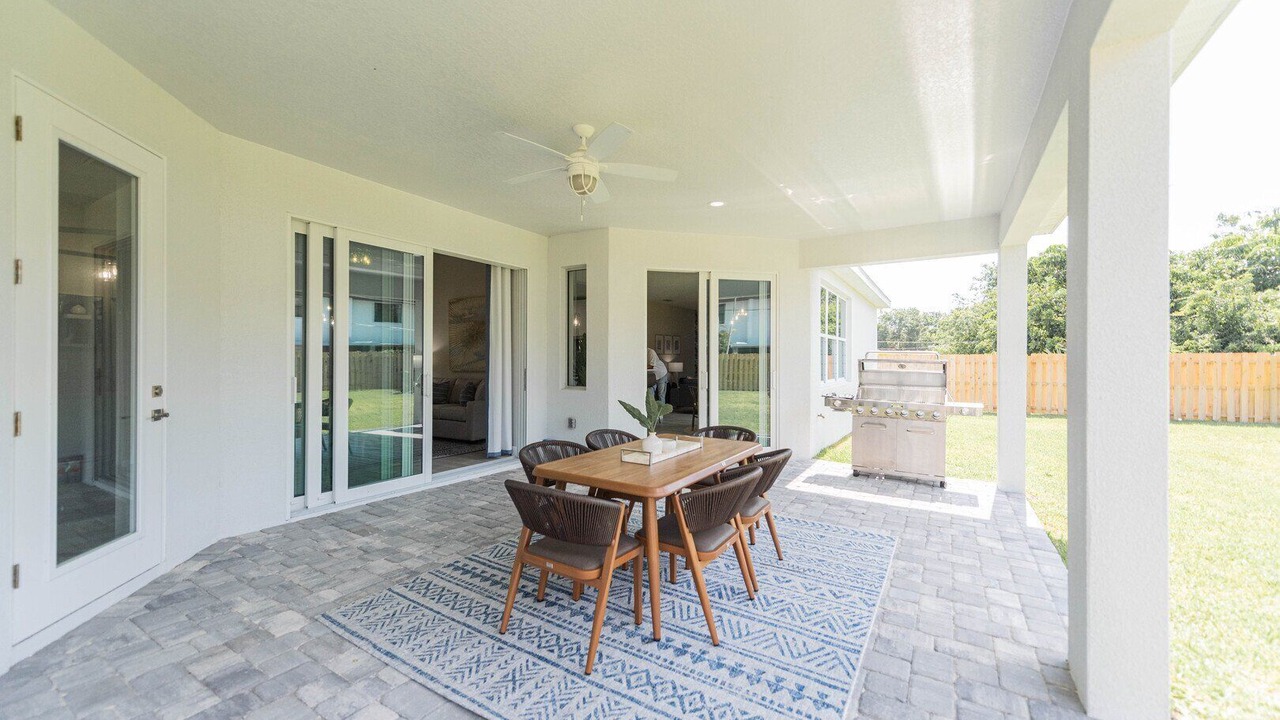 Photo of Outdoor in Cape Caneveral Beach Gardens