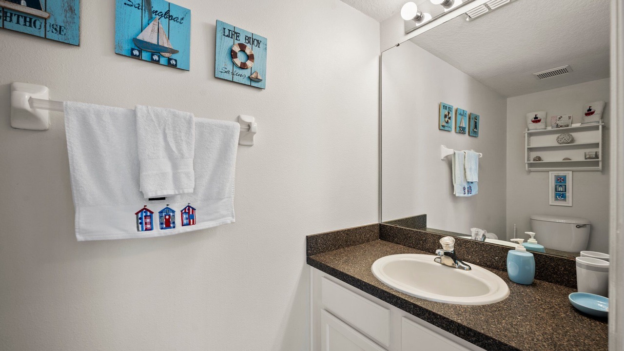 Photo of Bathroom in Sandy Ridge