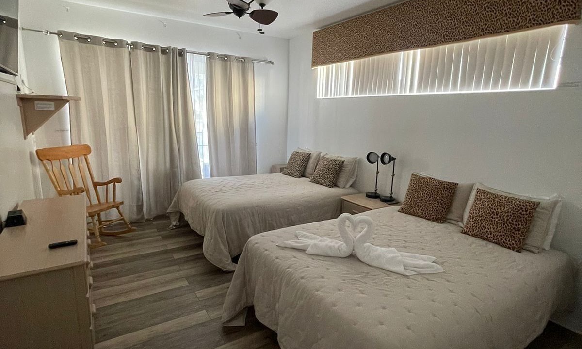 Photo of Bedroom in Sunset Lakes