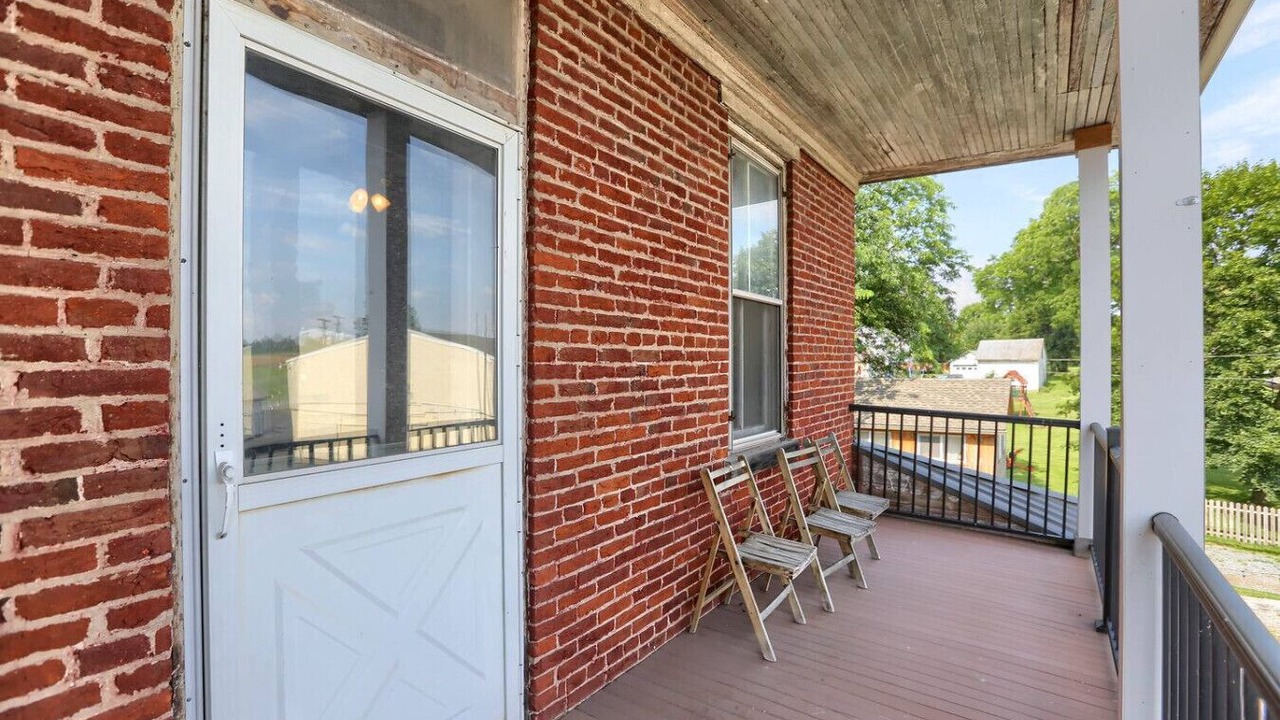 Photo of Patio Balcony in Refton