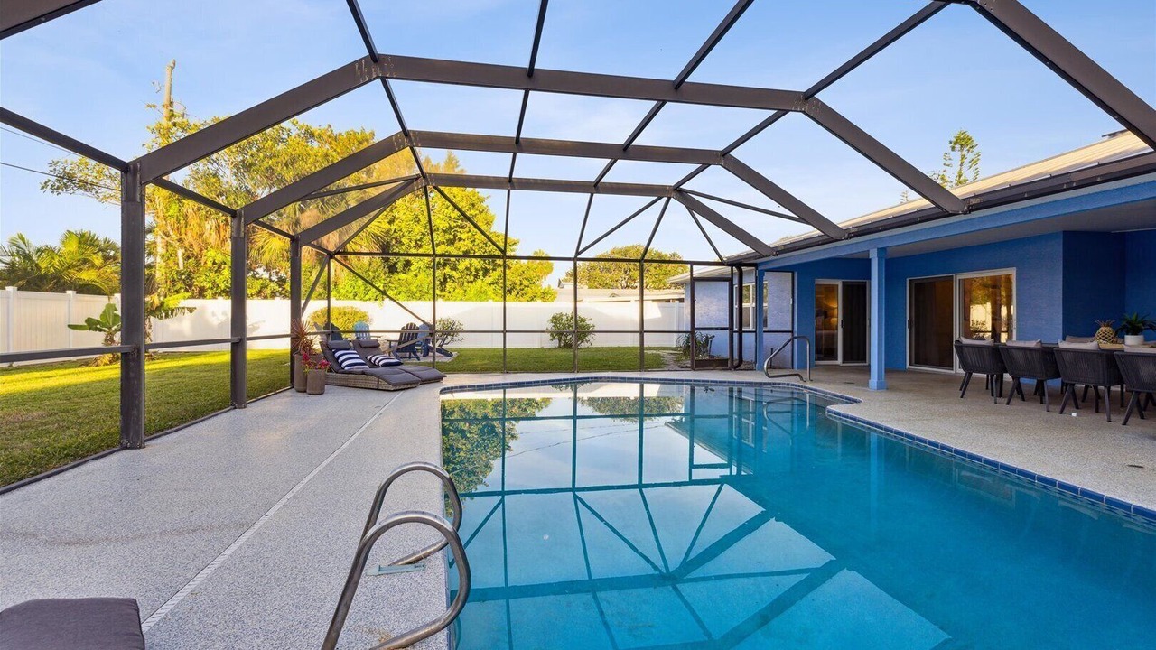 Photo of Bedroom in Cocoa Beach