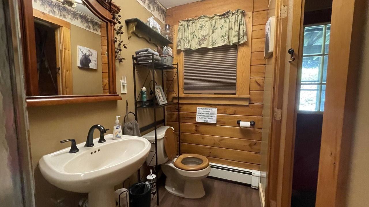 Photo of Bathroom in Lake Luzerne