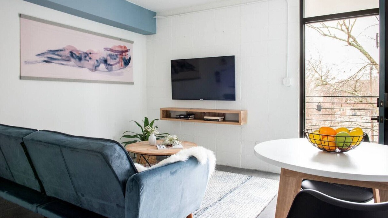 Photo of Livingroom in Virginia Highland