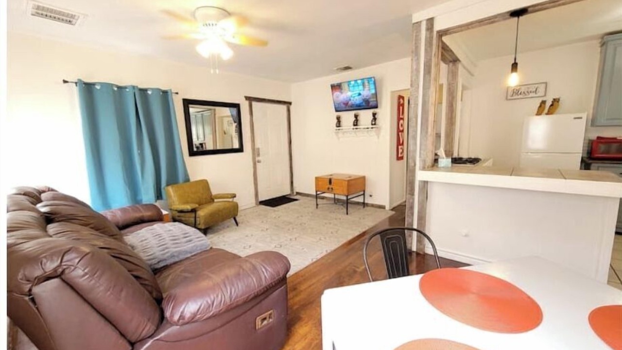 Photo of Livingroom in Denver Heights