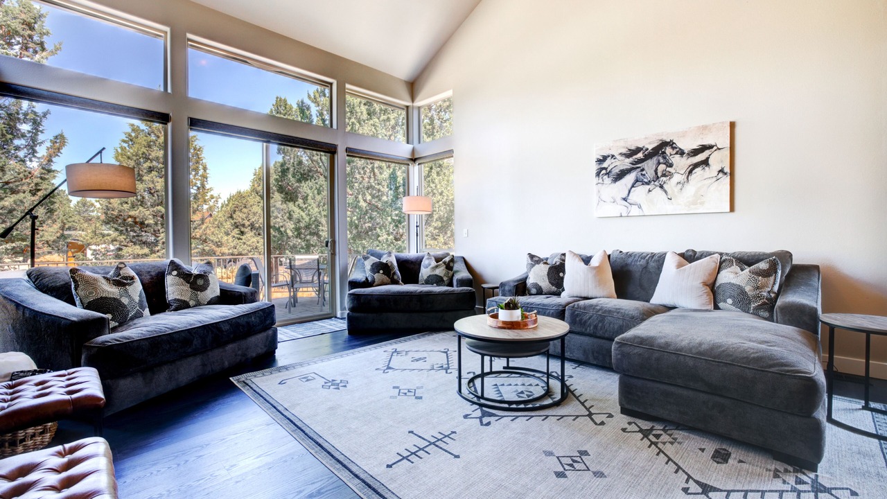 Photo of Livingroom in Redmond