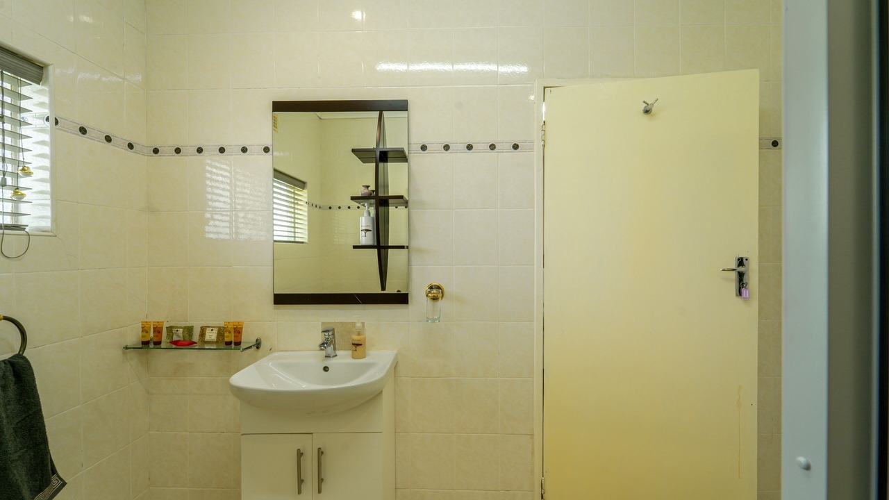 Photo of Bathroom in Victoria Falls