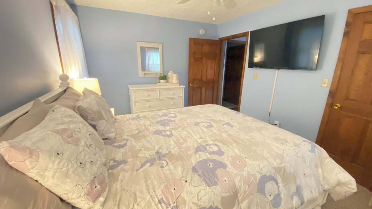 Photo of Bedroom in Eatonton