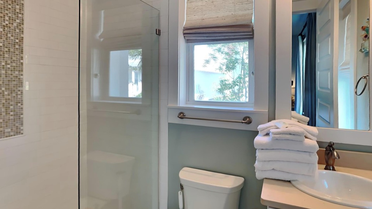 Photo of Bathroom in Seacrest Beach