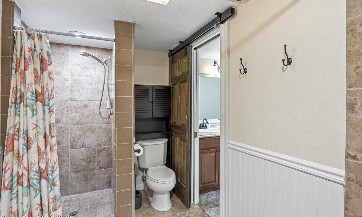 Photo of Bathroom in Chandler Park