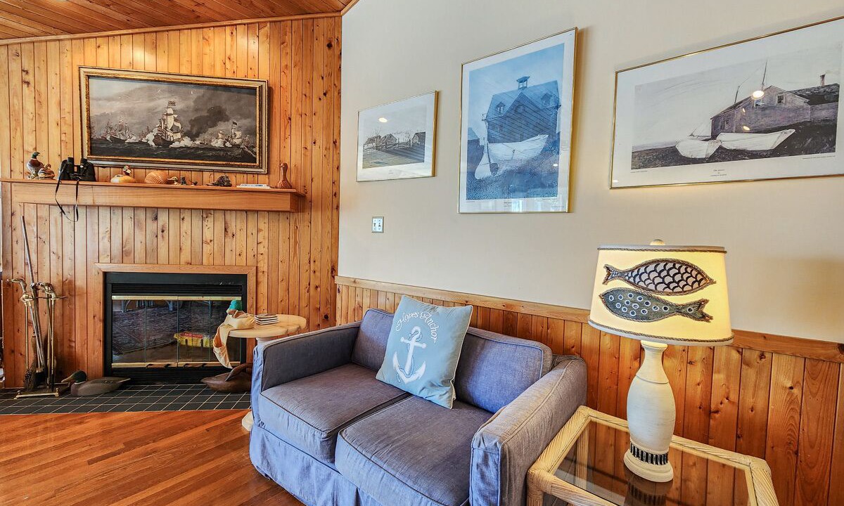 Photo of Bedroom in Southern Shores
