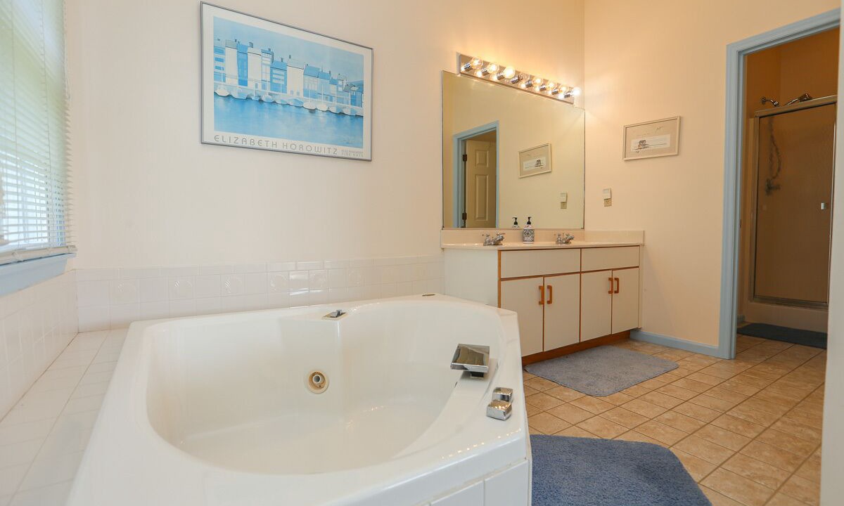 Photo of Bathroom in Southern Shores