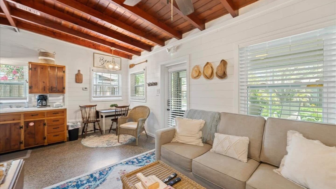 Photo of Livingroom in Port Canaveral