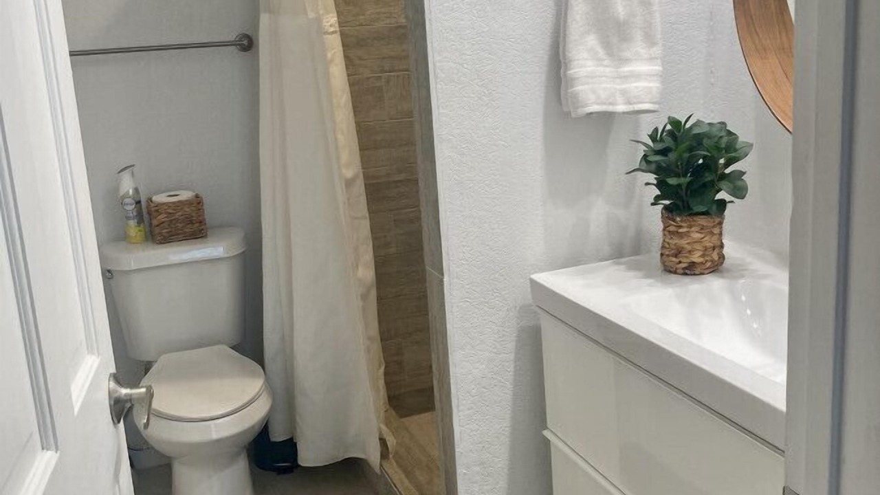 Photo of Bathroom in Southtown