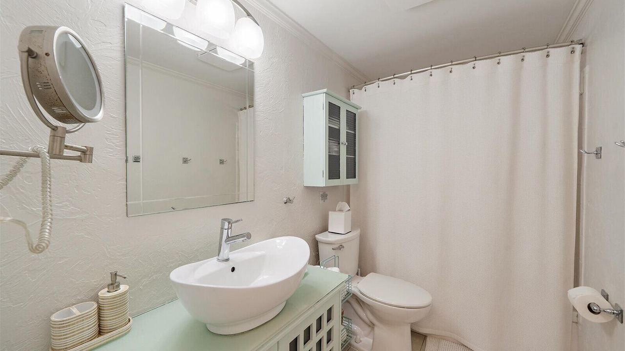 Photo of Bathroom in Southgate