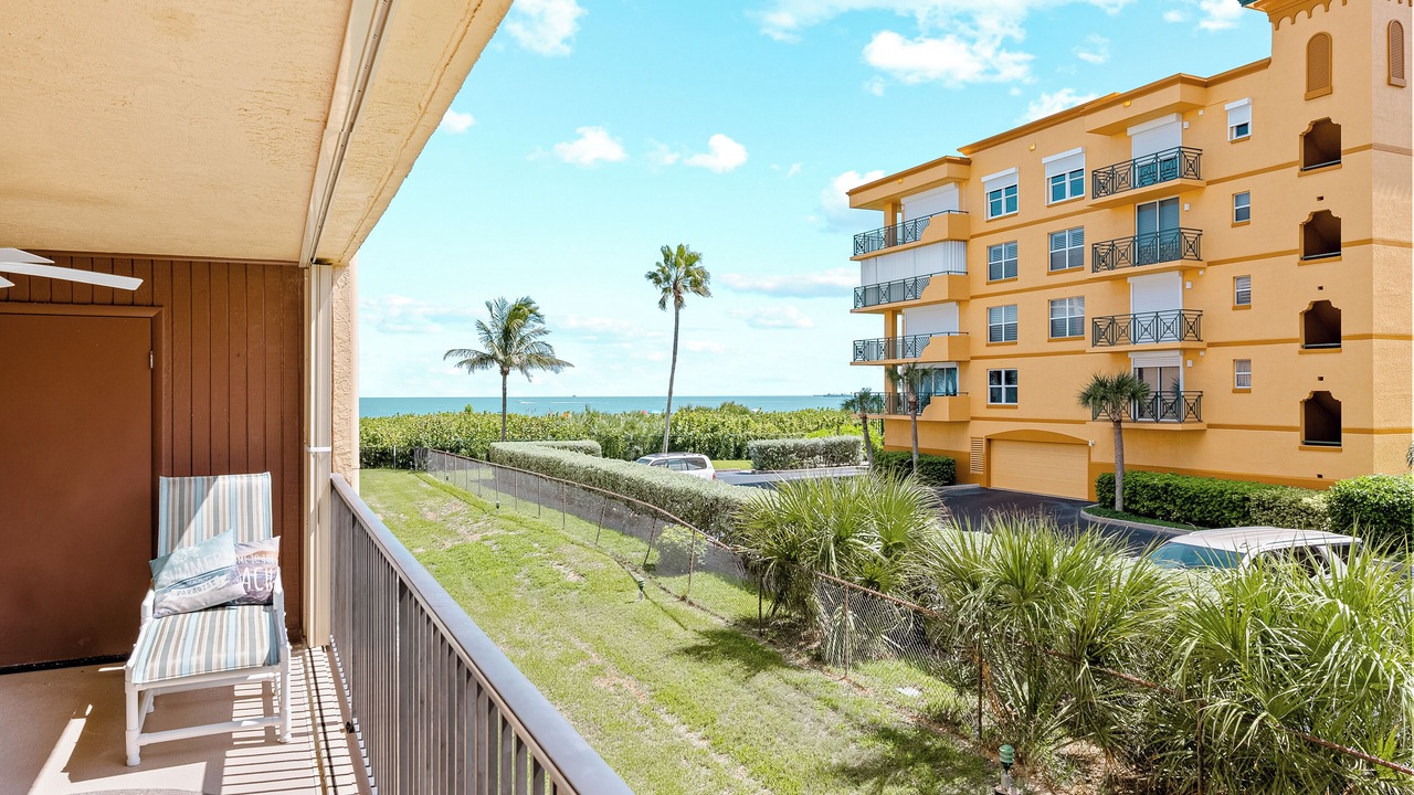 Photo of Patio Balcony in Chandler Park