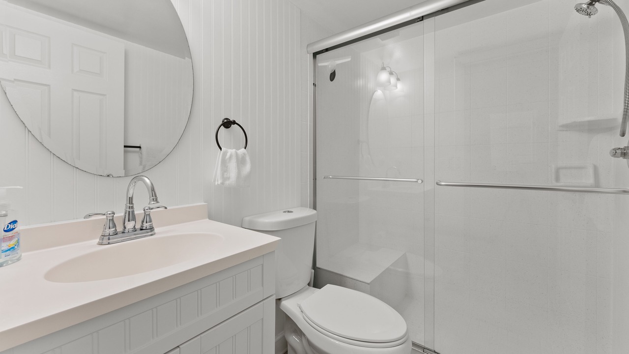 Photo of Bathroom in Chandler Park