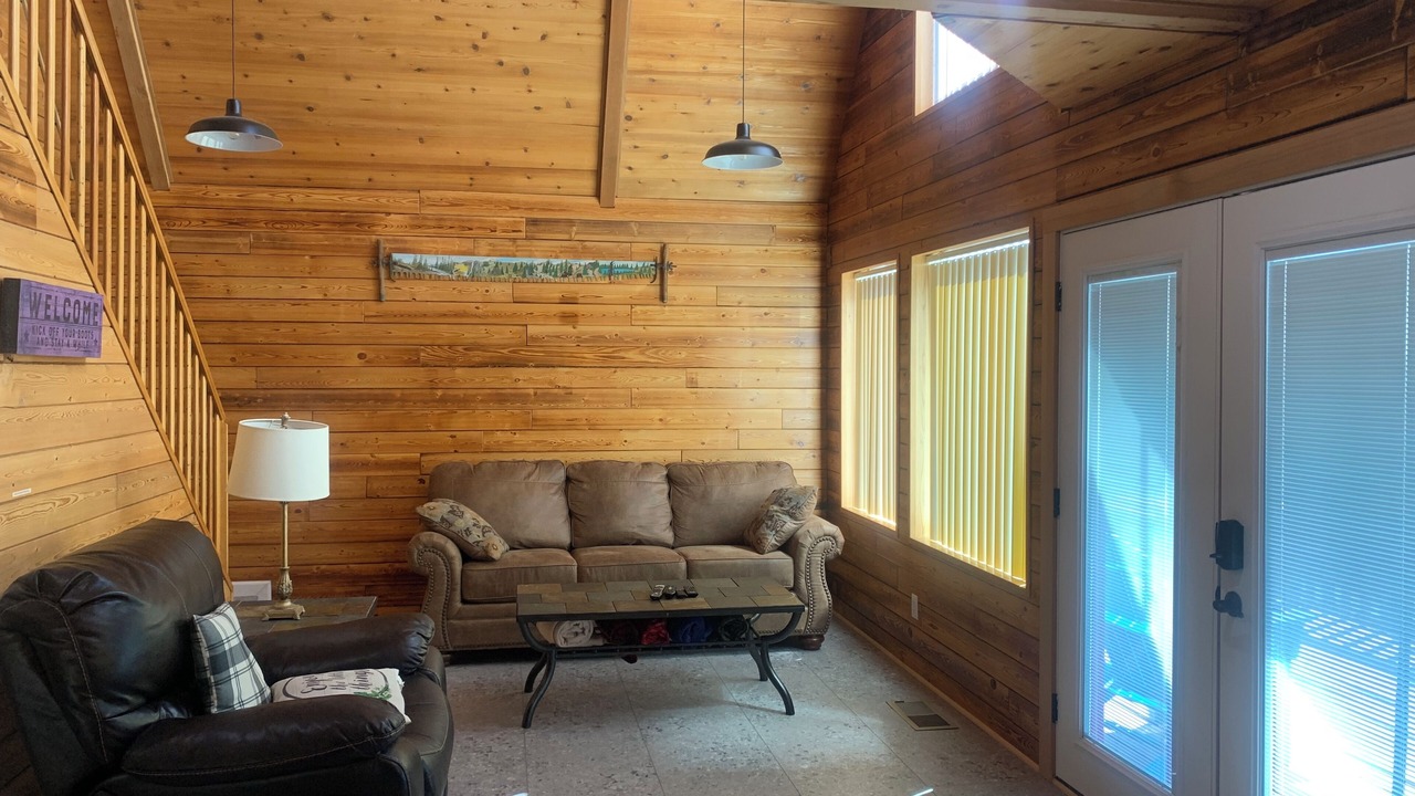 Photo of Livingroom in Crooked River Ranch