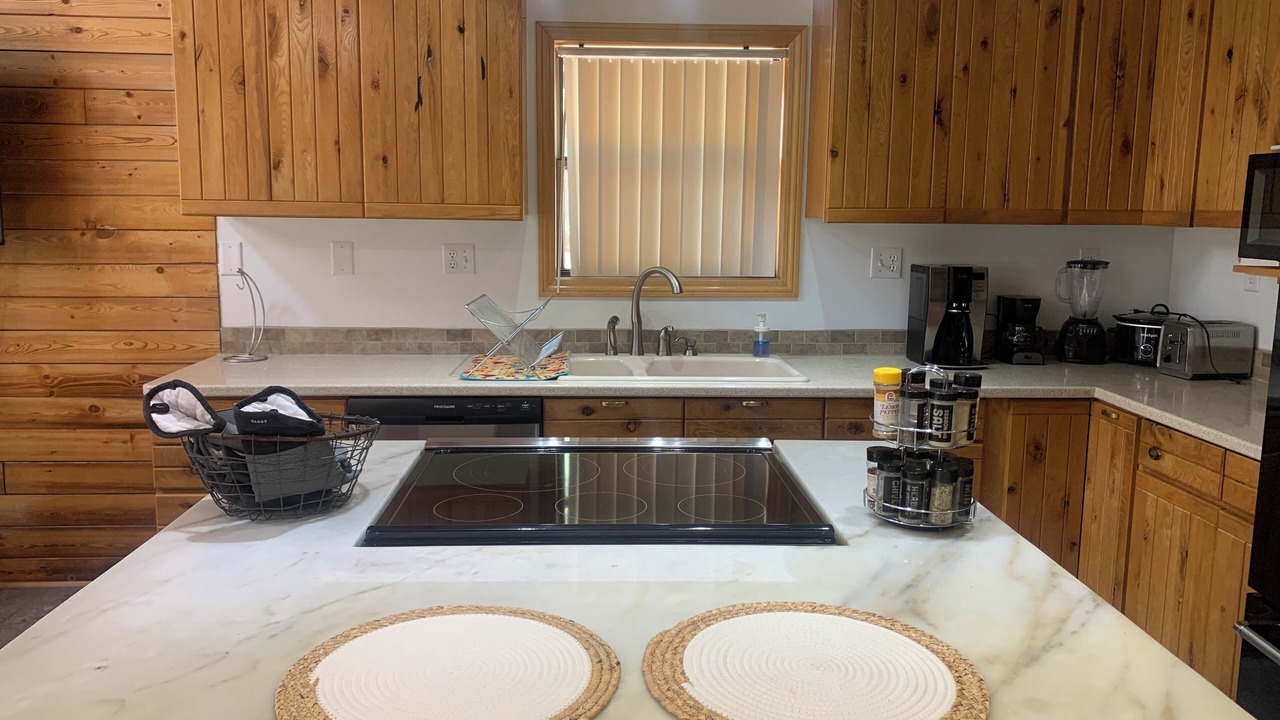 Photo of Kitchen in Crooked River Ranch