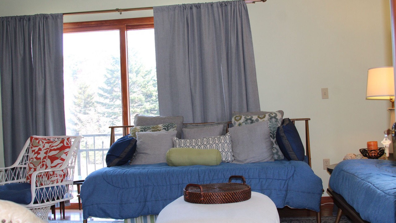Photo of Bedroom in Spring Lake