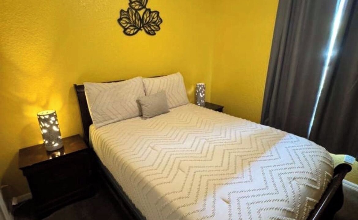 Photo of Bedroom in Regal Palms