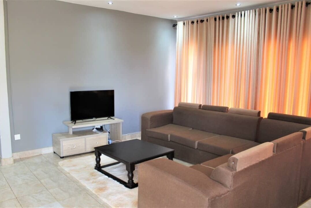 Photo of Livingroom in Harare East