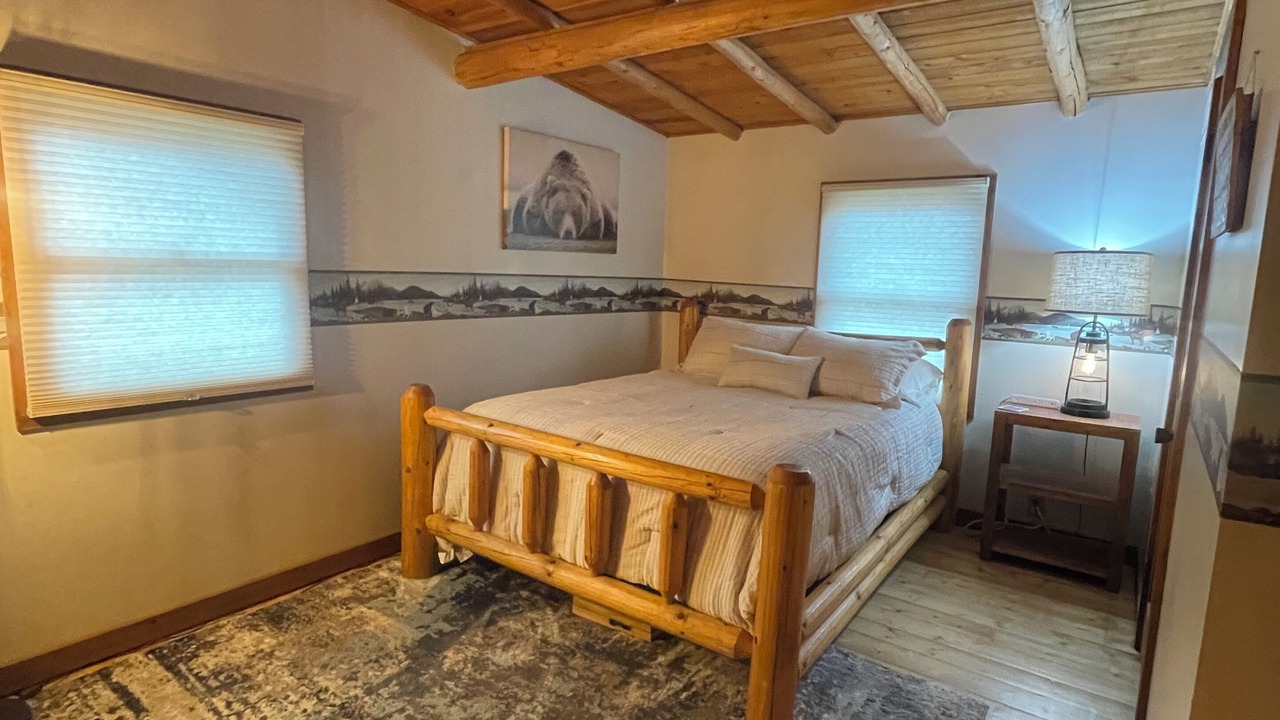 Photo of Bedroom in South Haven