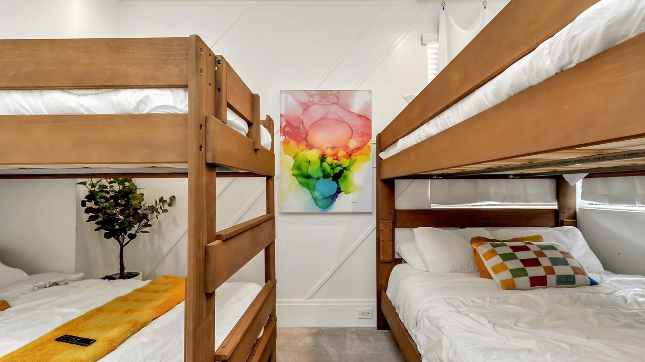 Photo of Bedroom in Midtown