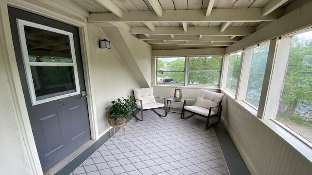 Photo of Others in Kingfield