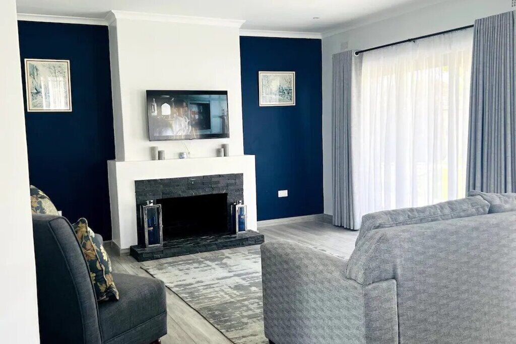 Photo of Livingroom in Harare