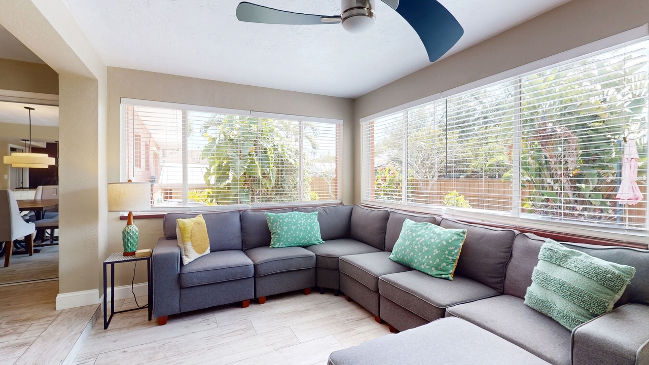 Photo of Livingroom in Cocoa Isles