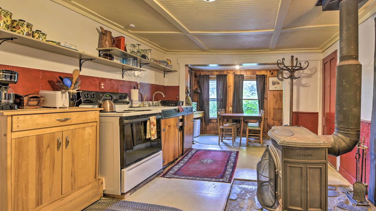 Photo of Kitchen in Granville