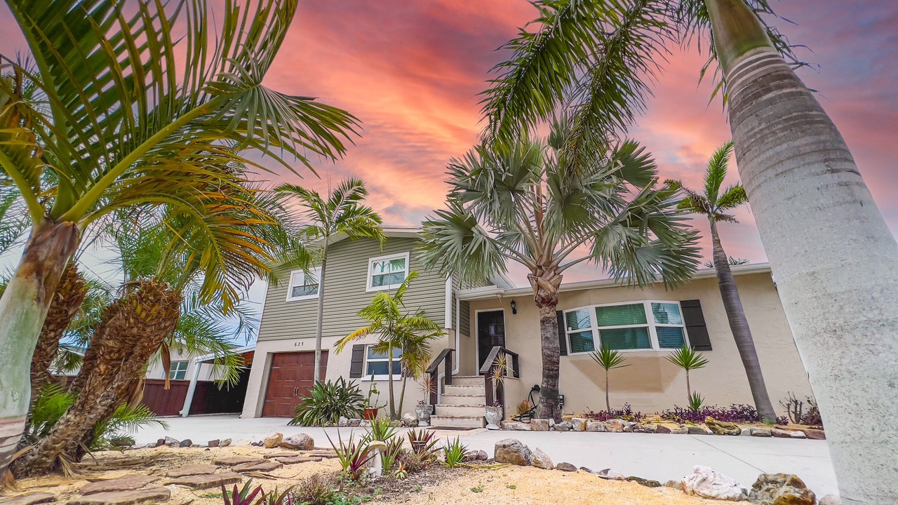Photo of Outdoor in Hampton Homes