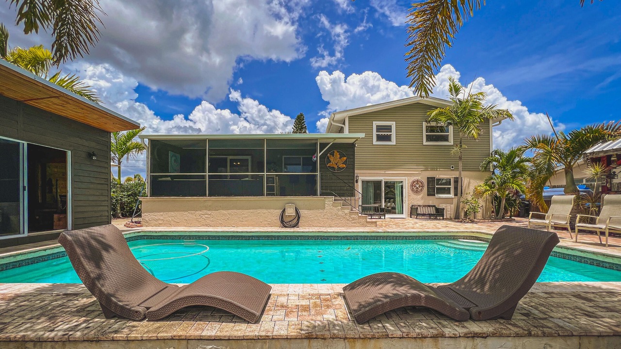 Photo of Outdoor in Hampton Homes