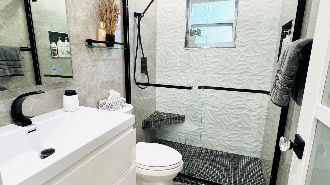 Photo of Bathroom in Ridge Wood Heights
