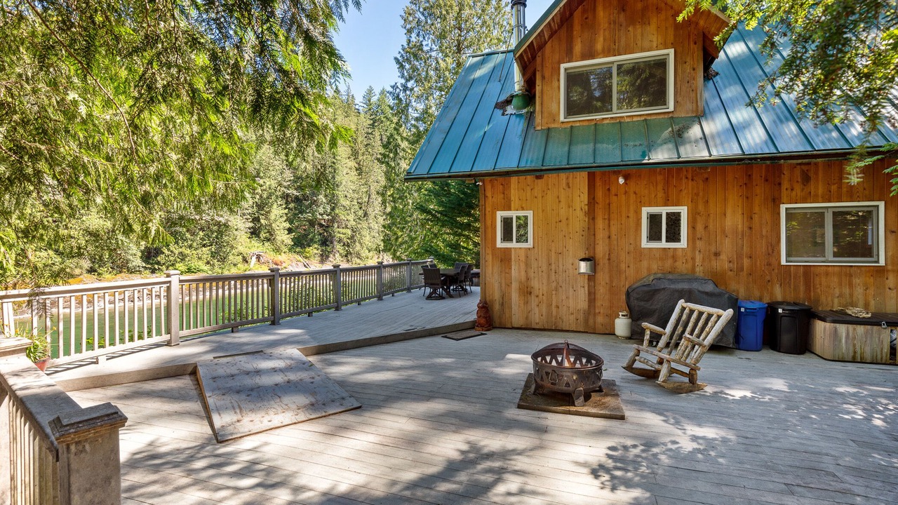 Photo of Patio Balcony in Gold Bar