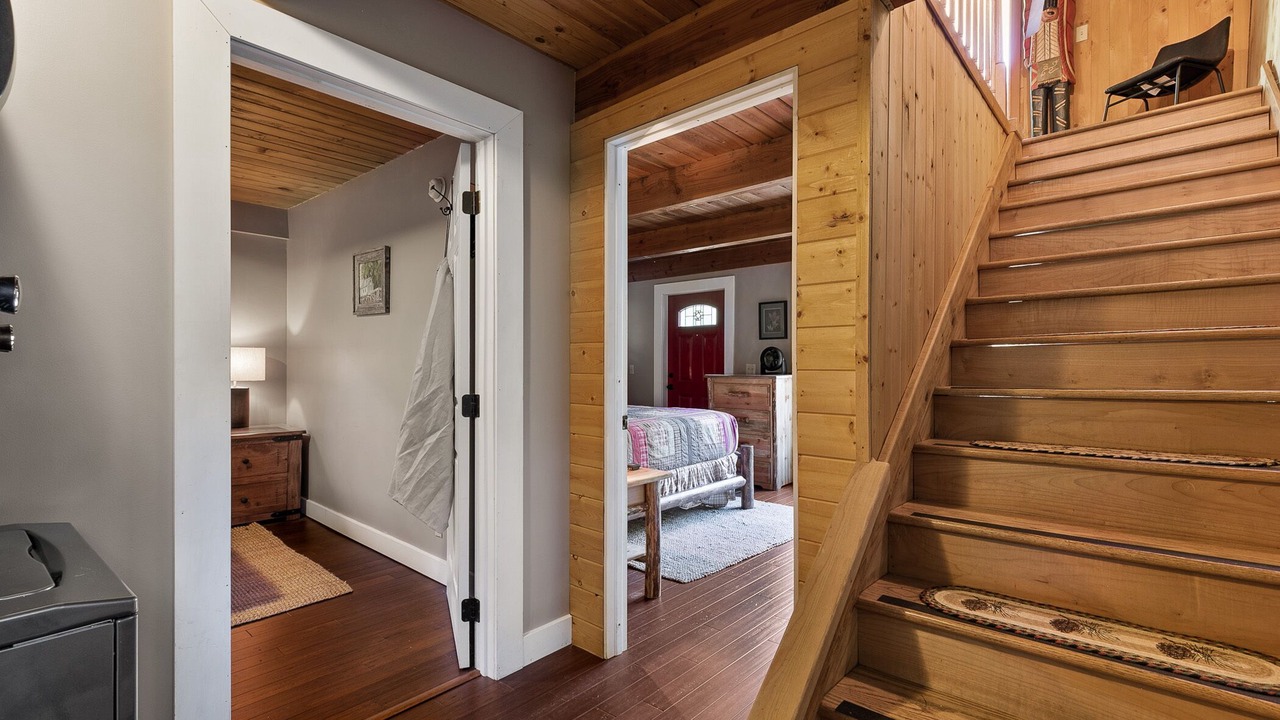 Photo of Bedroom in Gold Bar