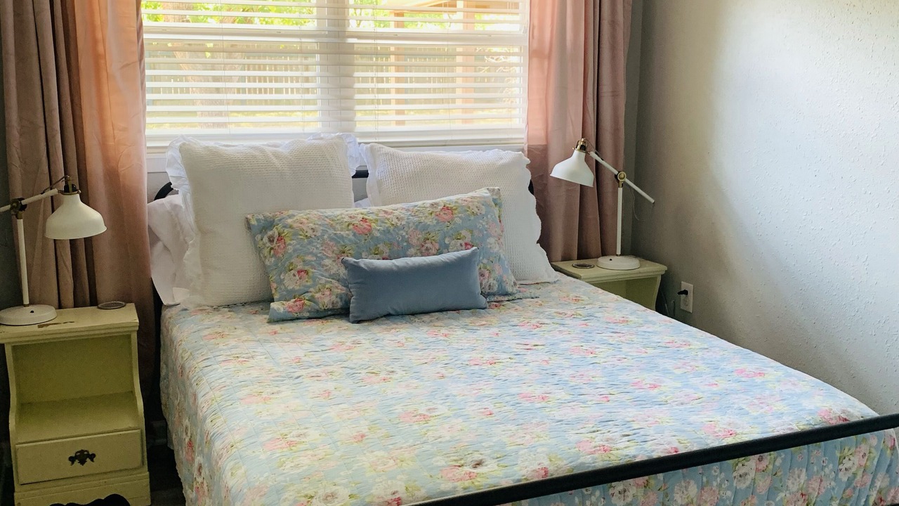 Photo of Bedroom in Live Oak