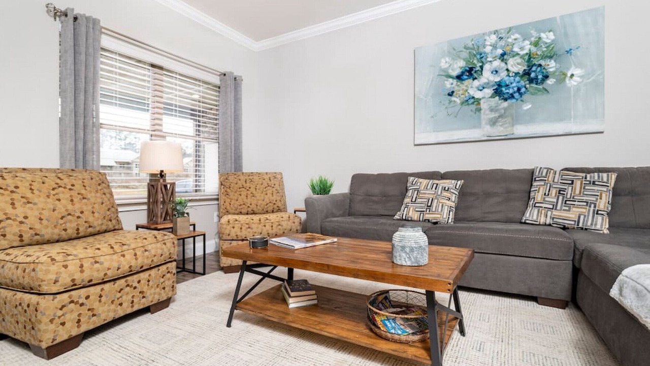 Photo of Livingroom in Townsend