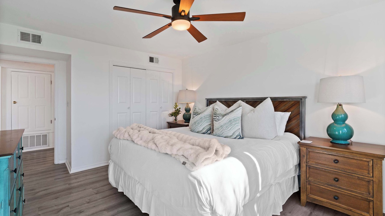 Photo of Bedroom in Miramar Beach
