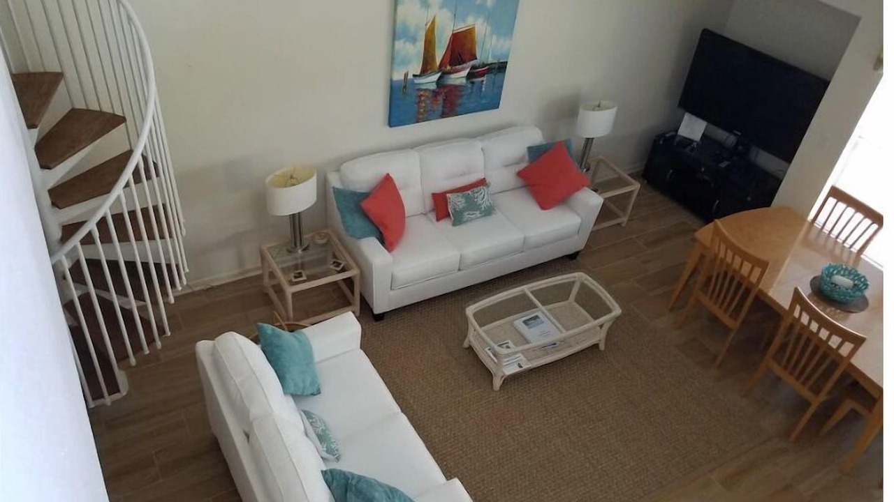 Photo of Livingroom in Miramar Beach