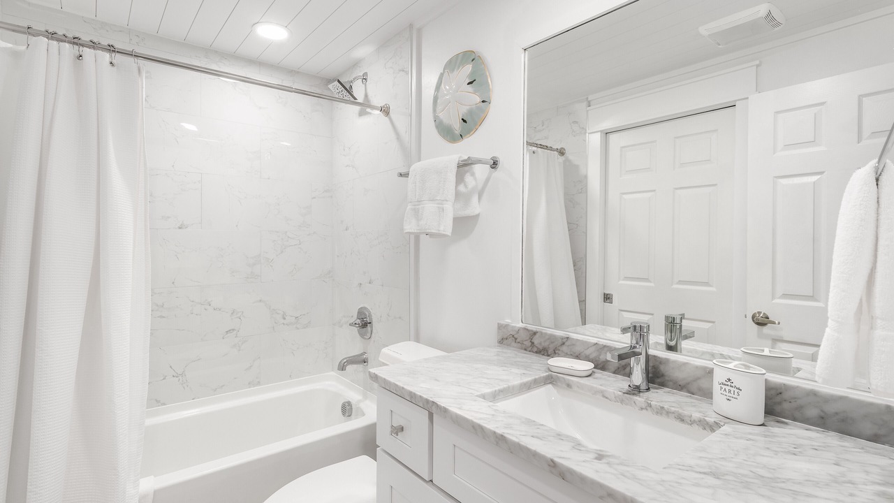 Photo of Bathroom in Rosemary Beach