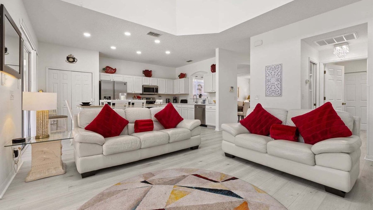 Photo of Livingroom in Watersong